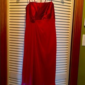 Bridesmaids dress. Marion with spaghetti straps.     Knee high and very flowy.